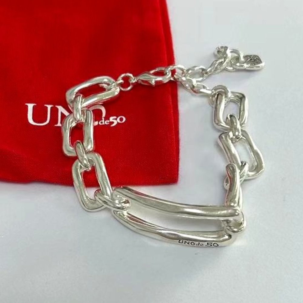 Indestructible Bracelet Top new fit UNO DE 50 fashion electroplating 925 silver